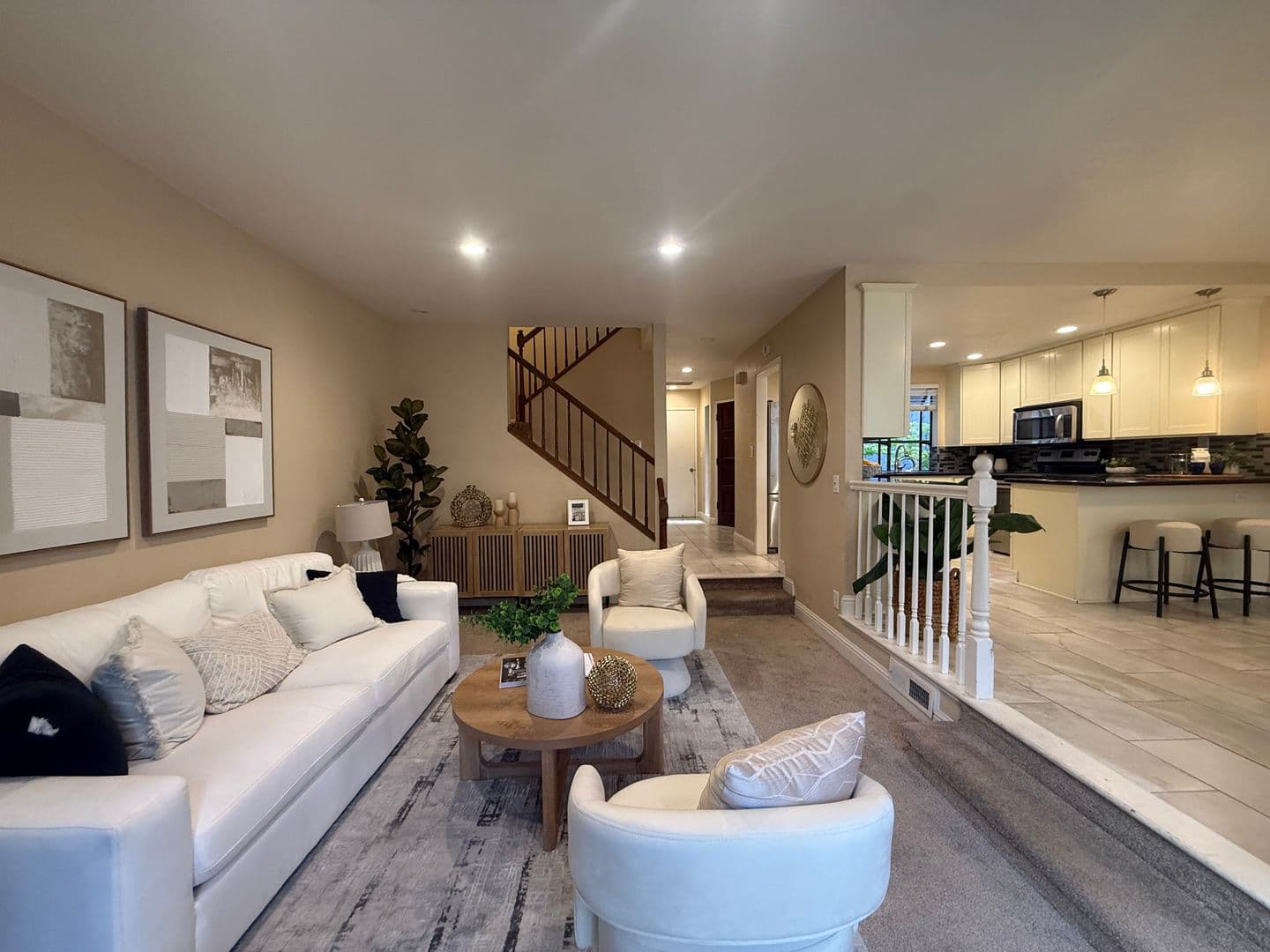 CAMPBELL Townhome: 1166 CAPRI DR