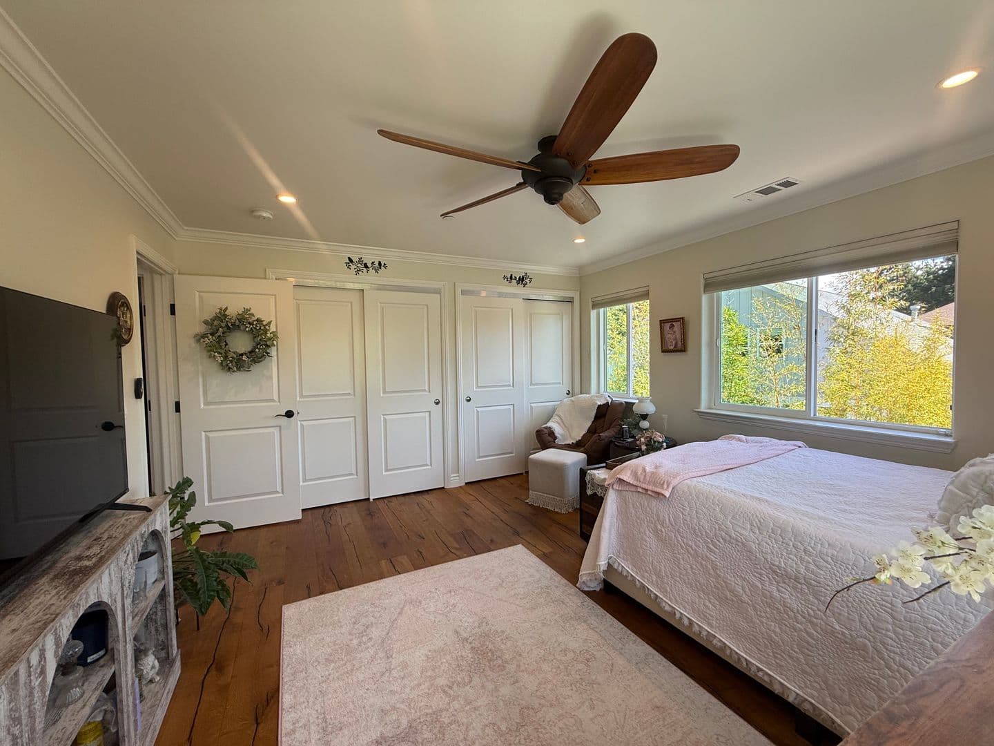 Santa Cruz House: 3304 Winkle Ave