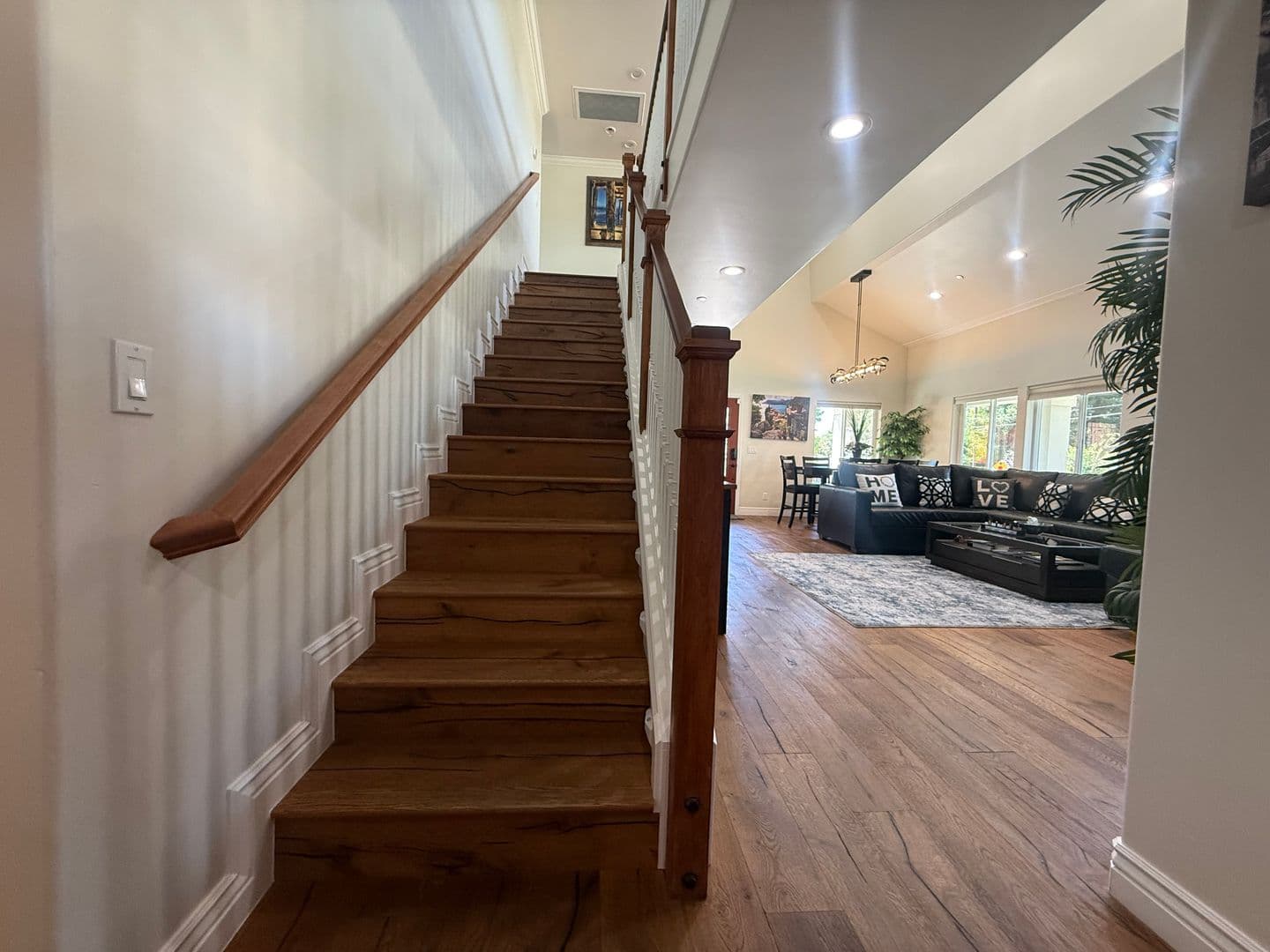 Santa Cruz House: 3304 Winkle Ave