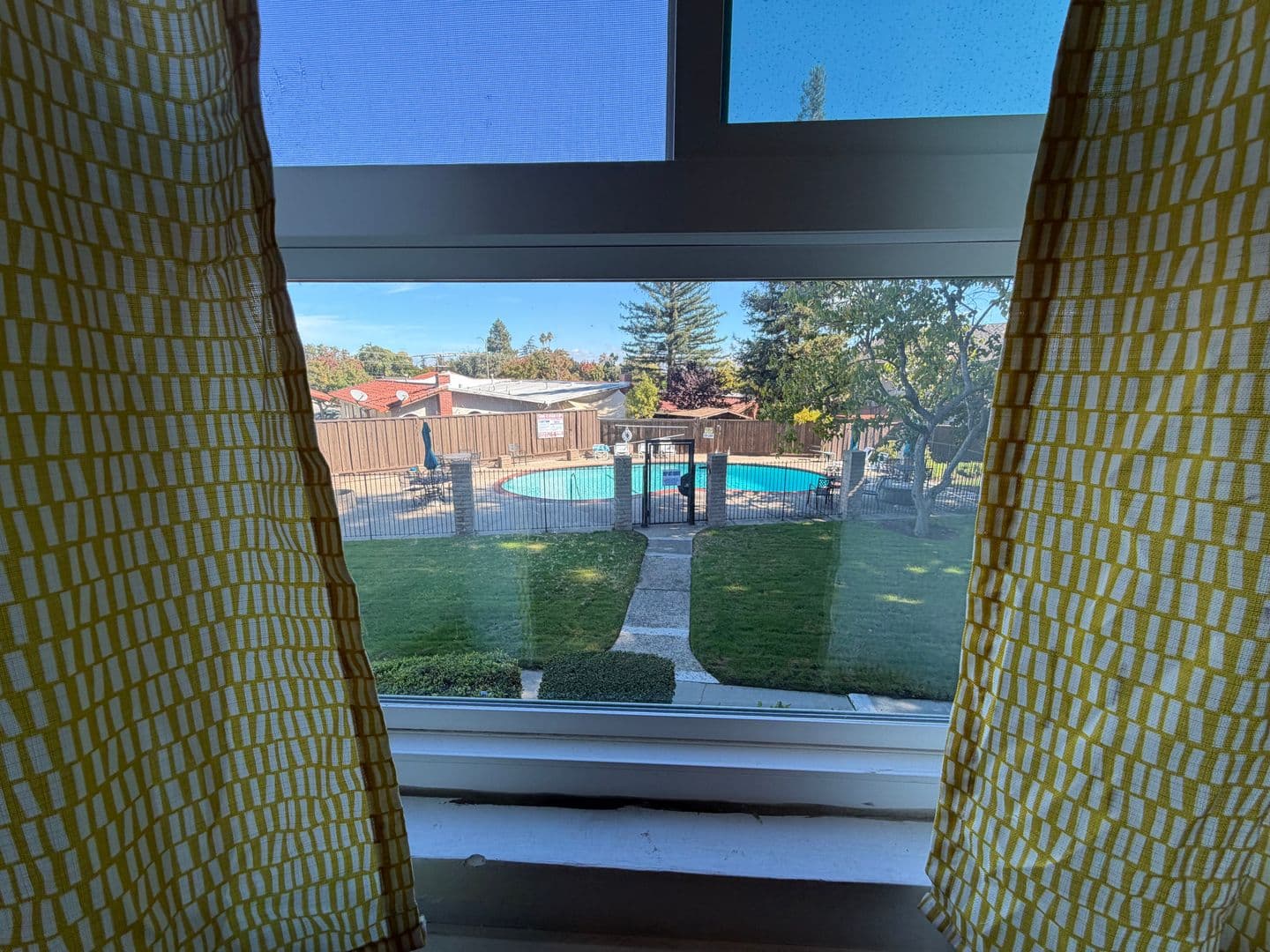 SAN JOSE Townhome: 5104 WESTMONT AVE #9