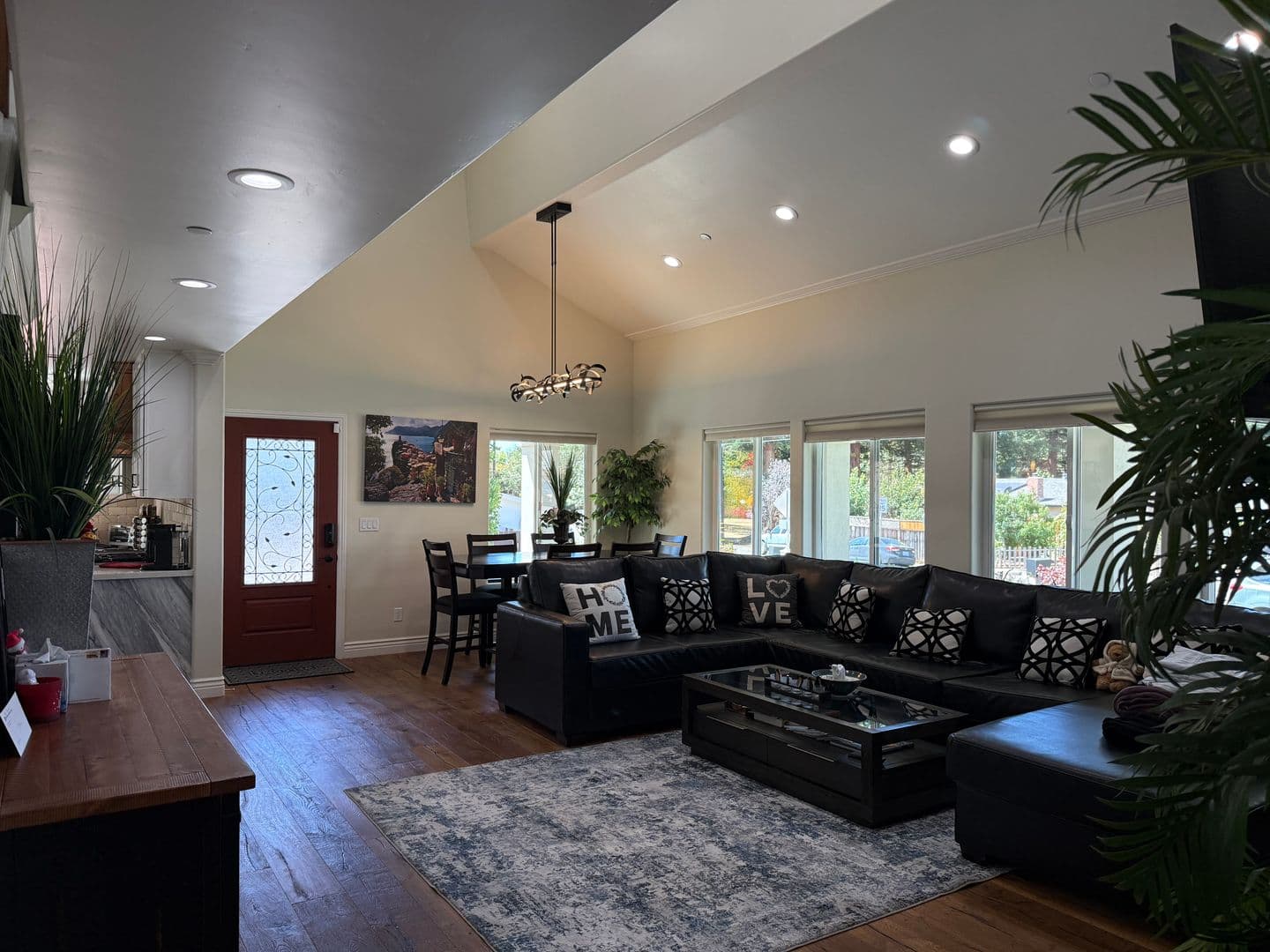 Santa Cruz House: 3304 Winkle Ave