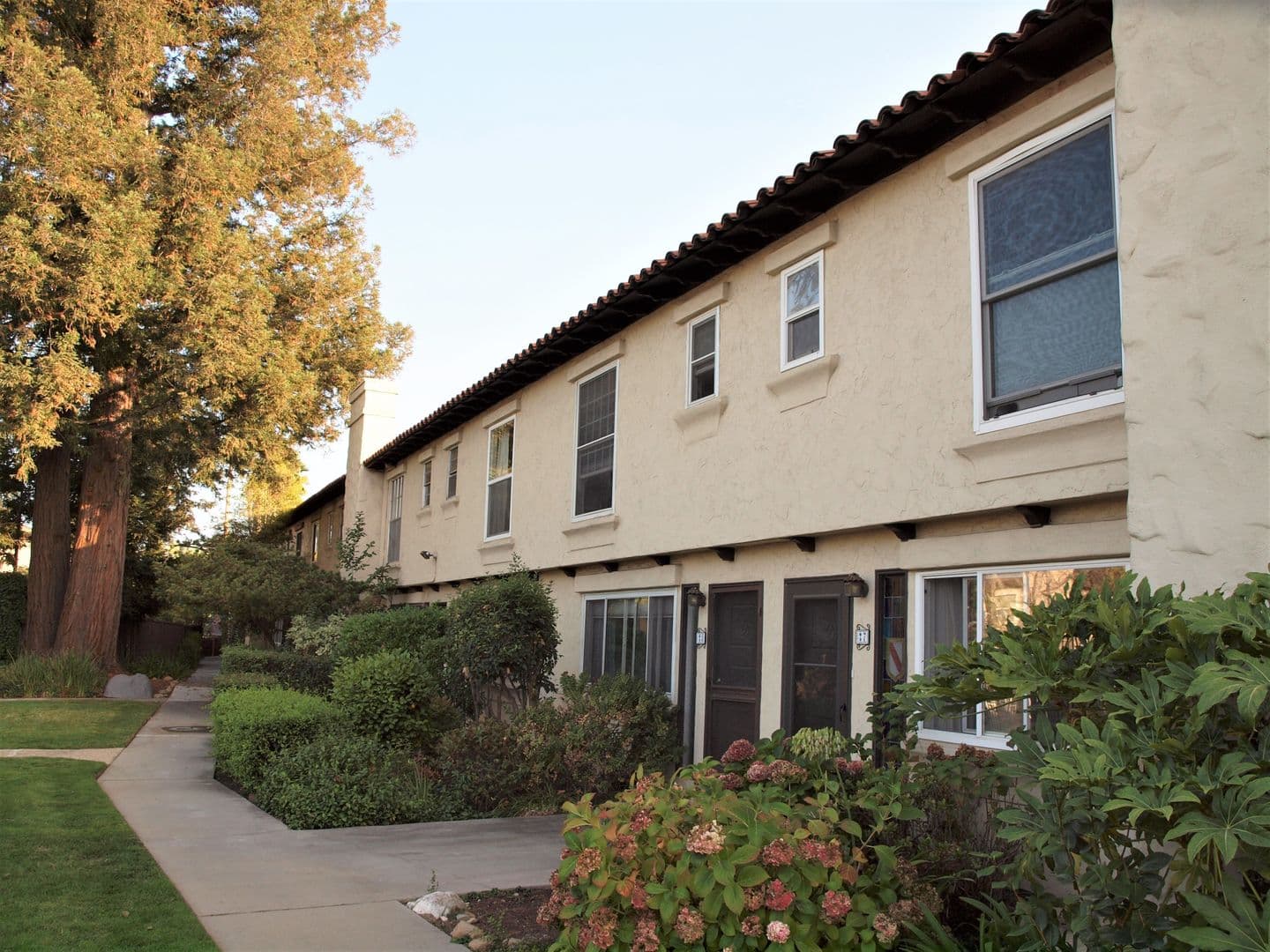 SAN JOSE Townhome: 5104 WESTMONT AVE #9