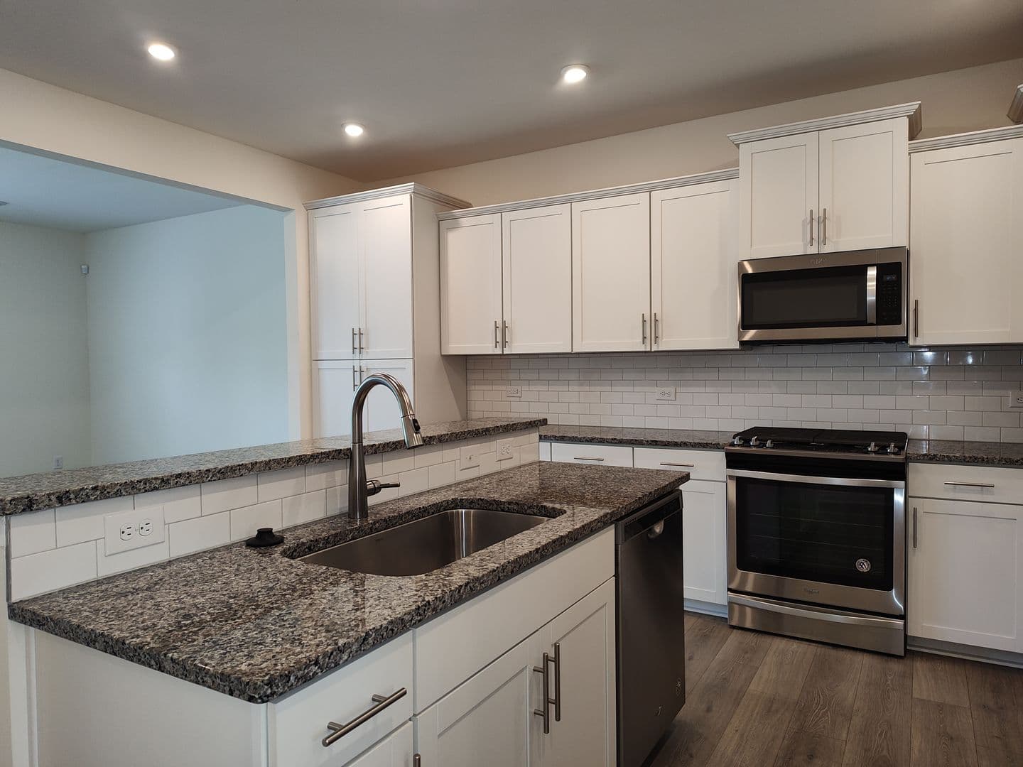 Clover Townhome: 1238 Pebble Grove Dr