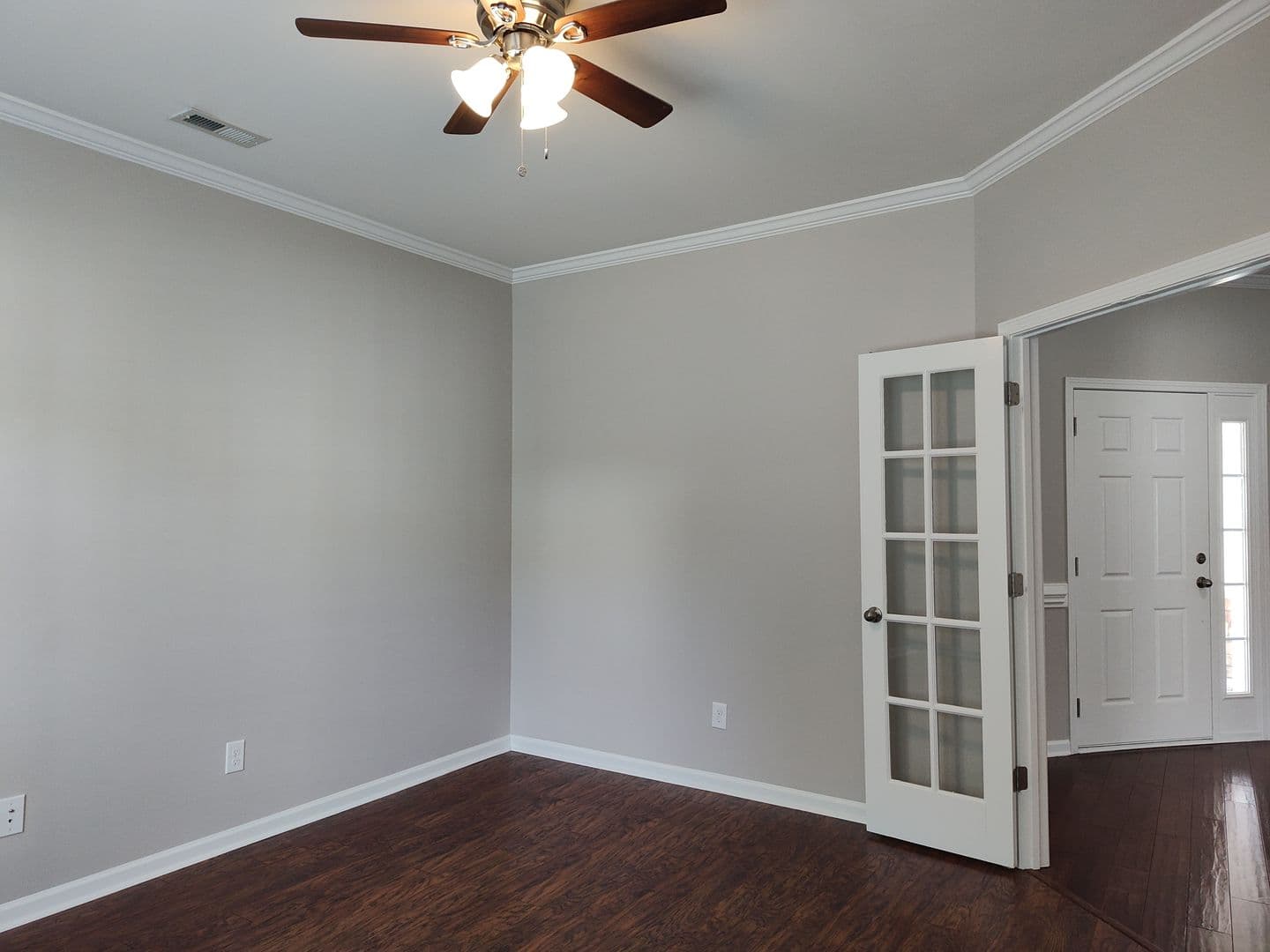 Charlotte House: 8611 Burnside Ln