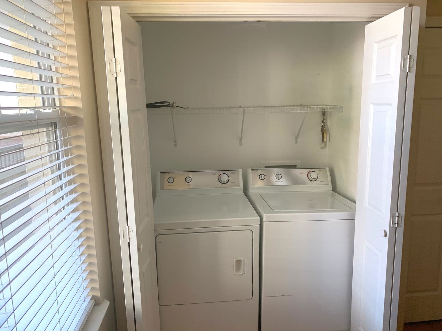 Charlotte Condo: 405 W. 7th Street #208
