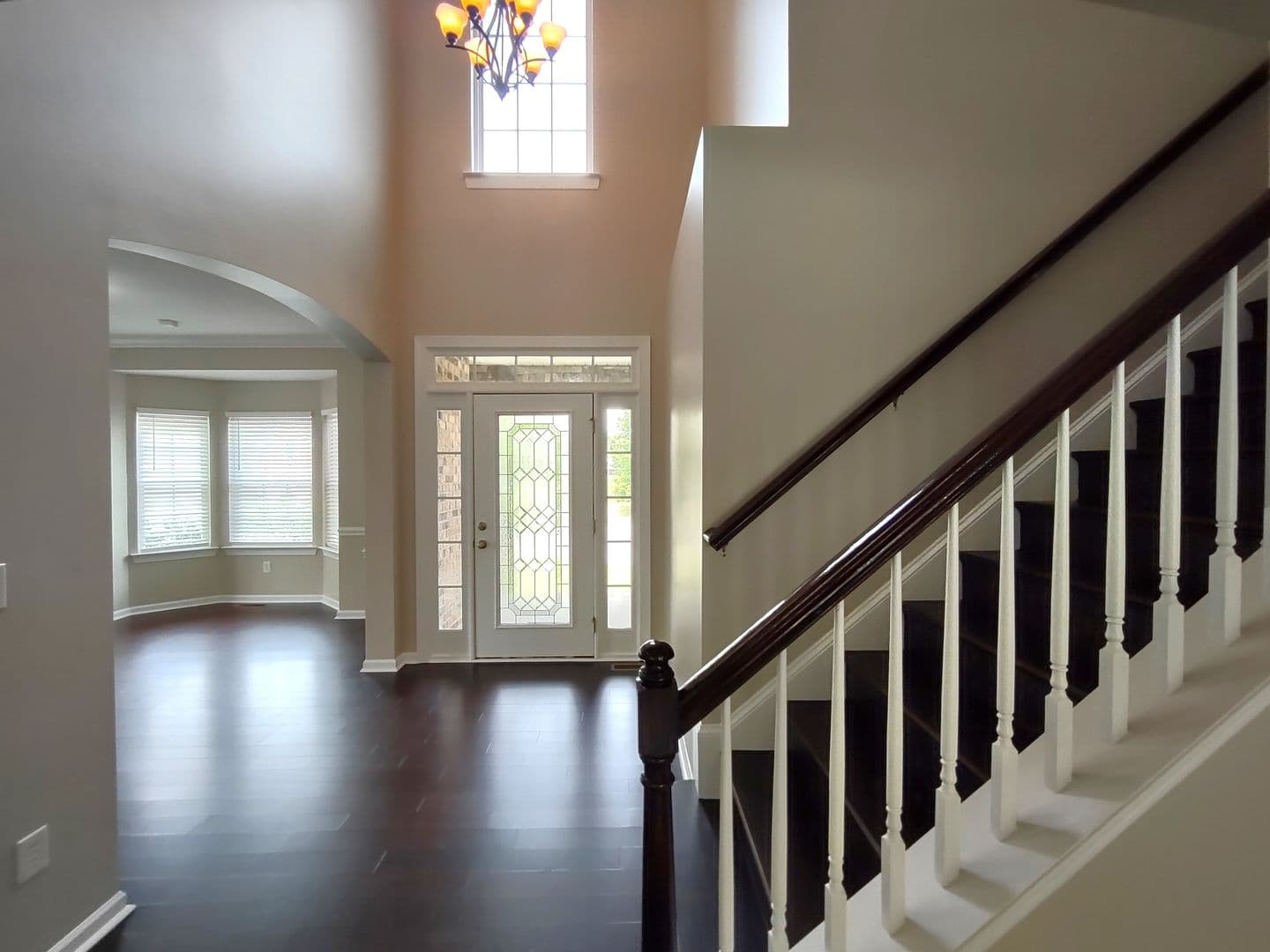 Charlotte House: 10114 Whiteburn Ct