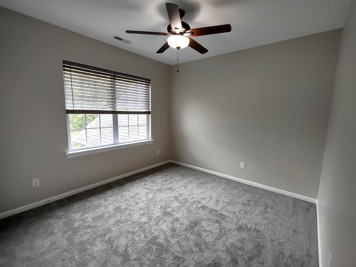 Charlotte House: 10114 Whiteburn Ct