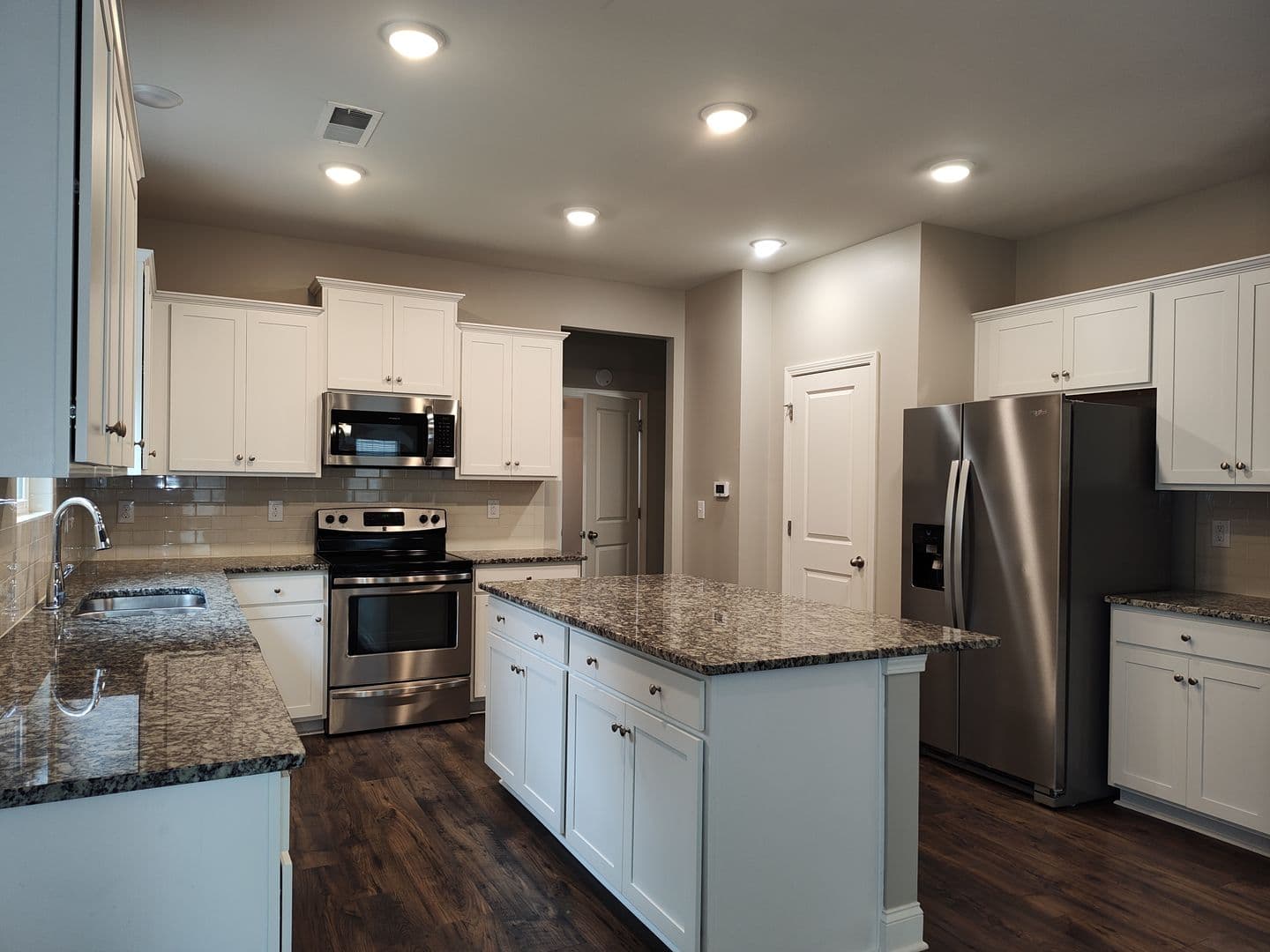Charlotte House: 9415 Segundo Lane