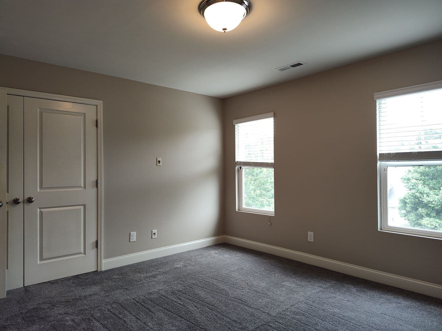 Charlotte House: 9415 Segundo Lane