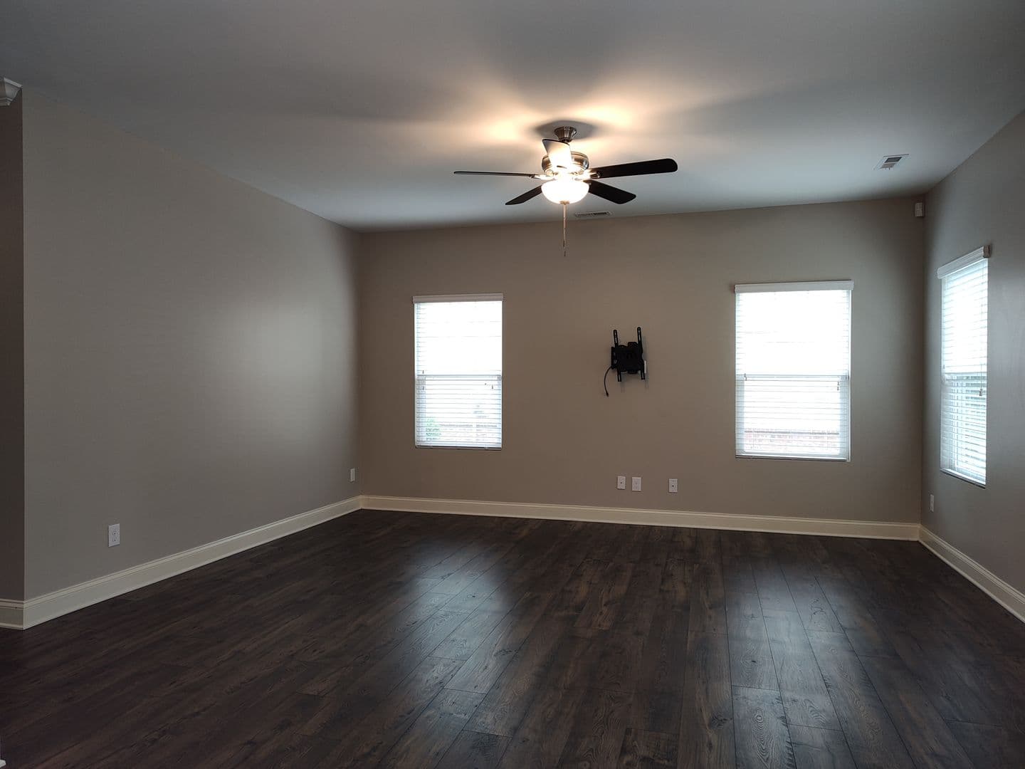 Charlotte House: 9415 Segundo Lane