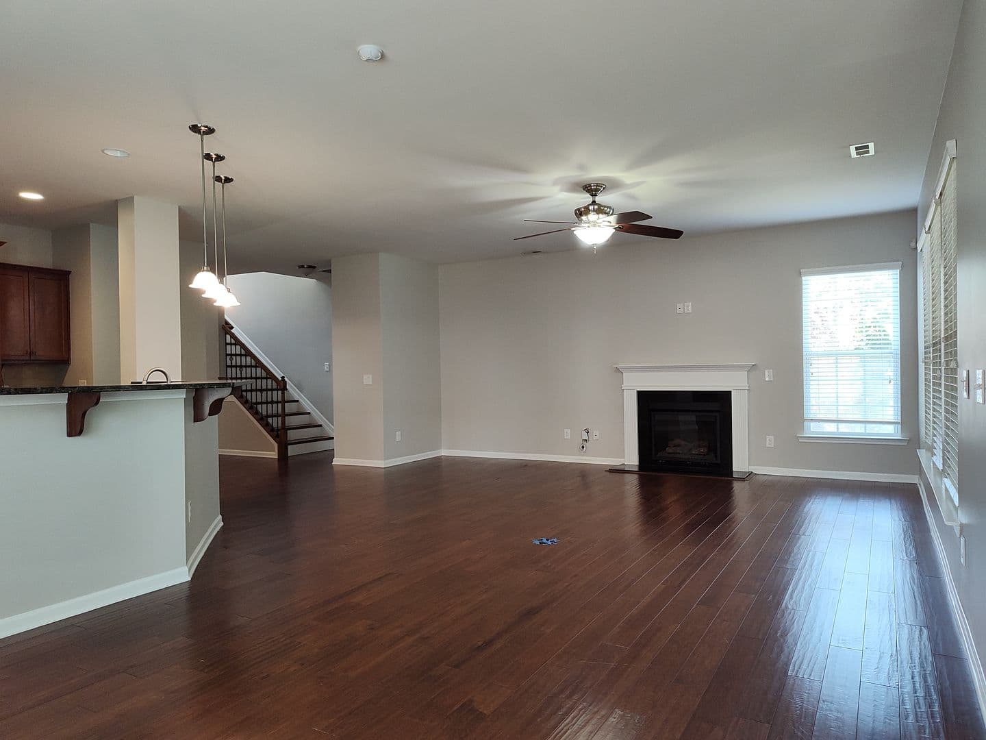 Charlotte House: 8611 Burnside Ln