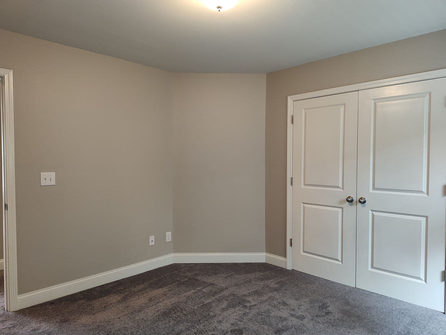 Charlotte House: 9415 Segundo Lane