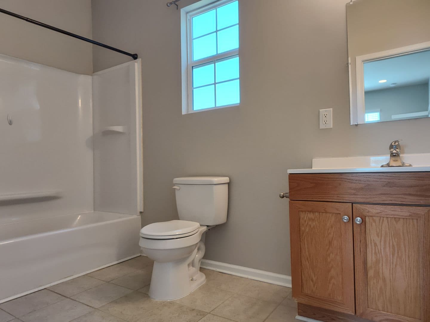 Charlotte House: 8611 Burnside Ln