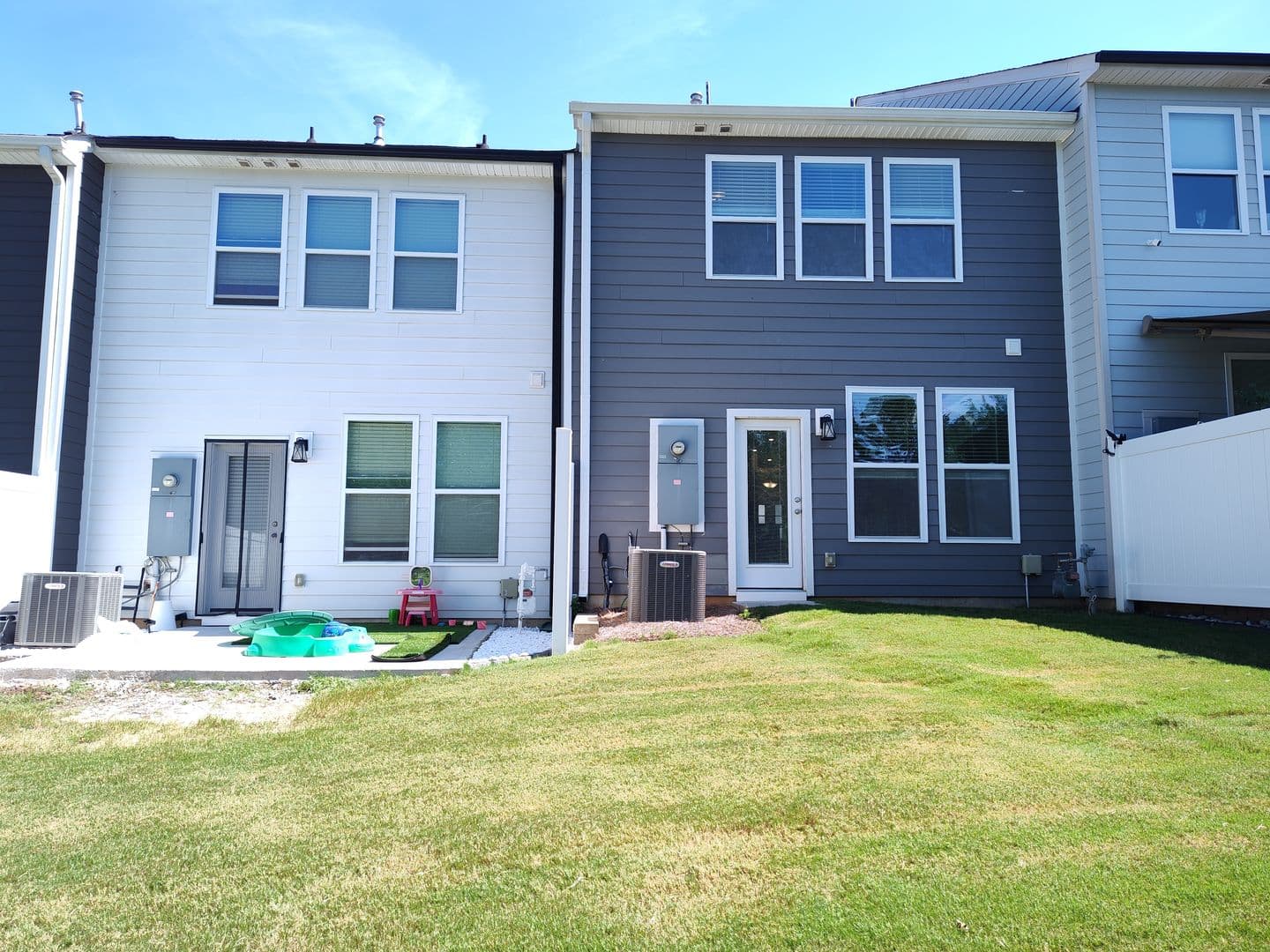 Clover Townhome: 1238 Pebble Grove Dr