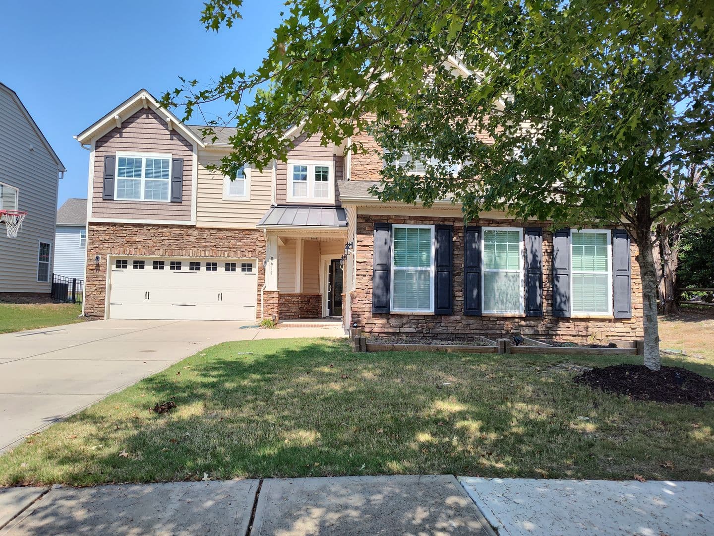 Charlotte House: 8611 Burnside Ln
