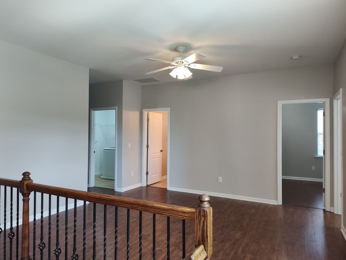Charlotte House: 8611 Burnside Ln
