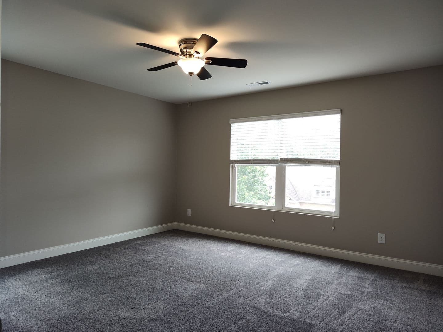 Charlotte House: 9415 Segundo Lane