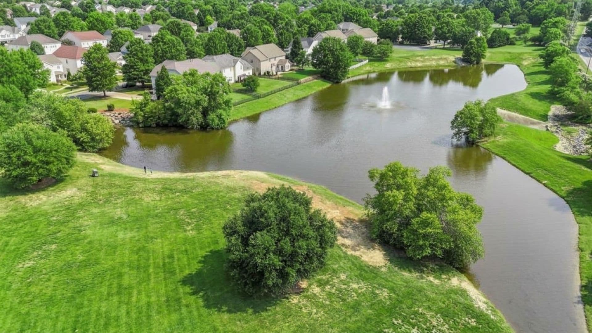 Indian Trail House: 9008 Magna Lane