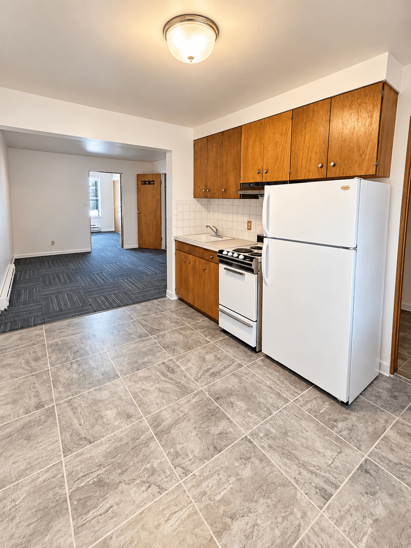 Spokane Apartment: 425 S Washington