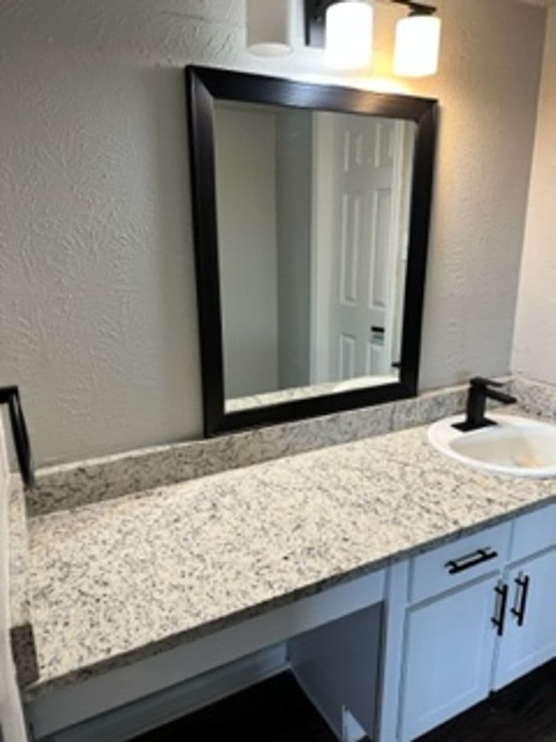 Irving Apartment: 3005 W. Walnut Hill Ln.