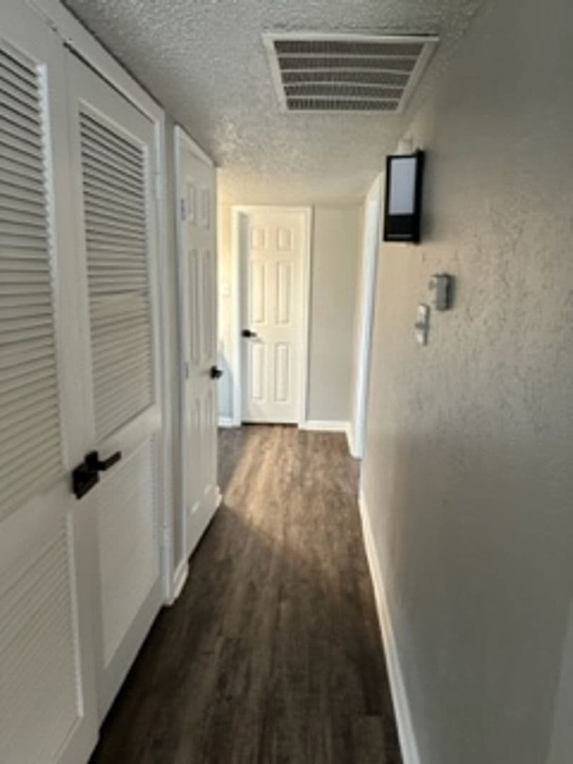 Irving Apartment: 3005 W. Walnut Hill Ln.