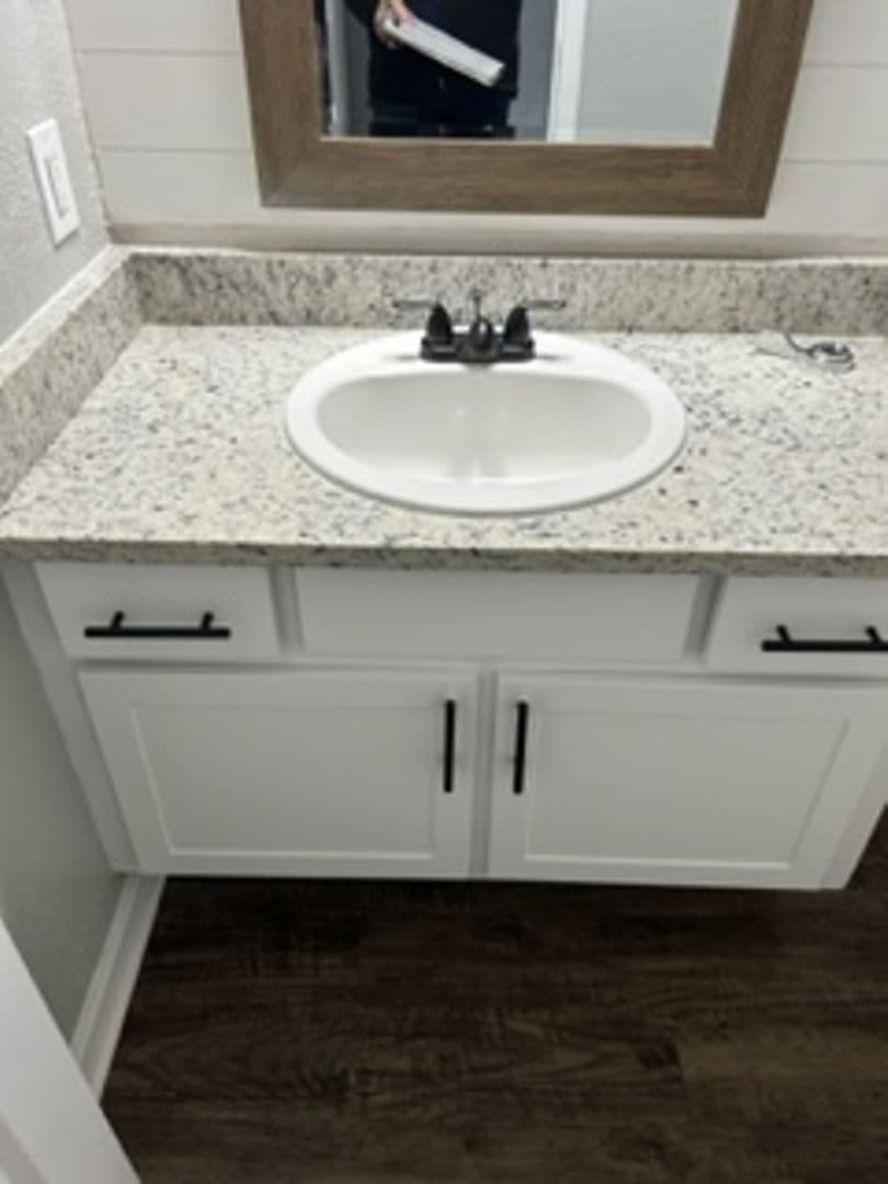 Irving Apartment: 3005 W. Walnut Hill Ln.