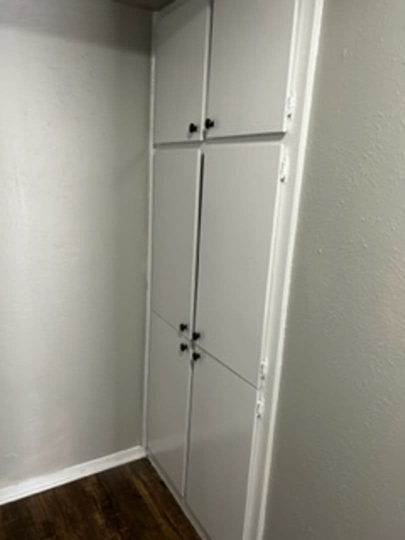 Irving Apartment: 3005 W. Walnut Hill Ln.