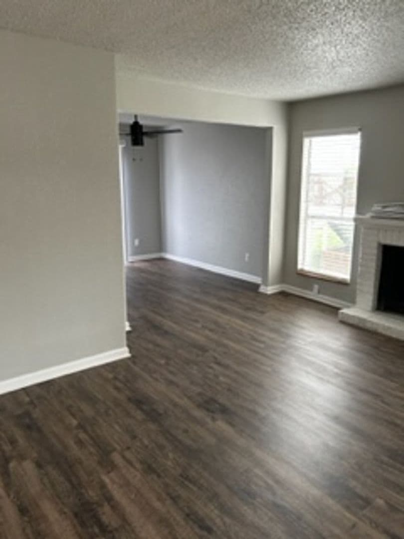 Irving Apartment: 3005 W. Walnut Hill Ln.