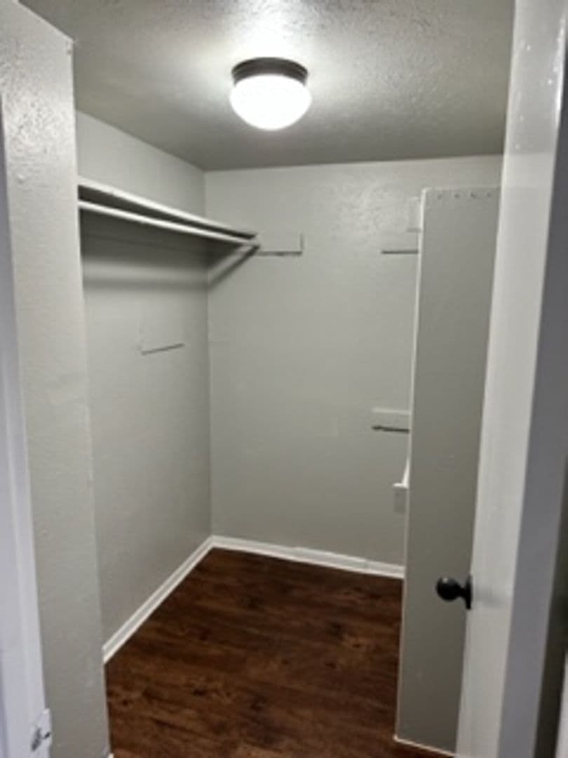 Irving Apartment: 3005 W. Walnut Hill Ln.