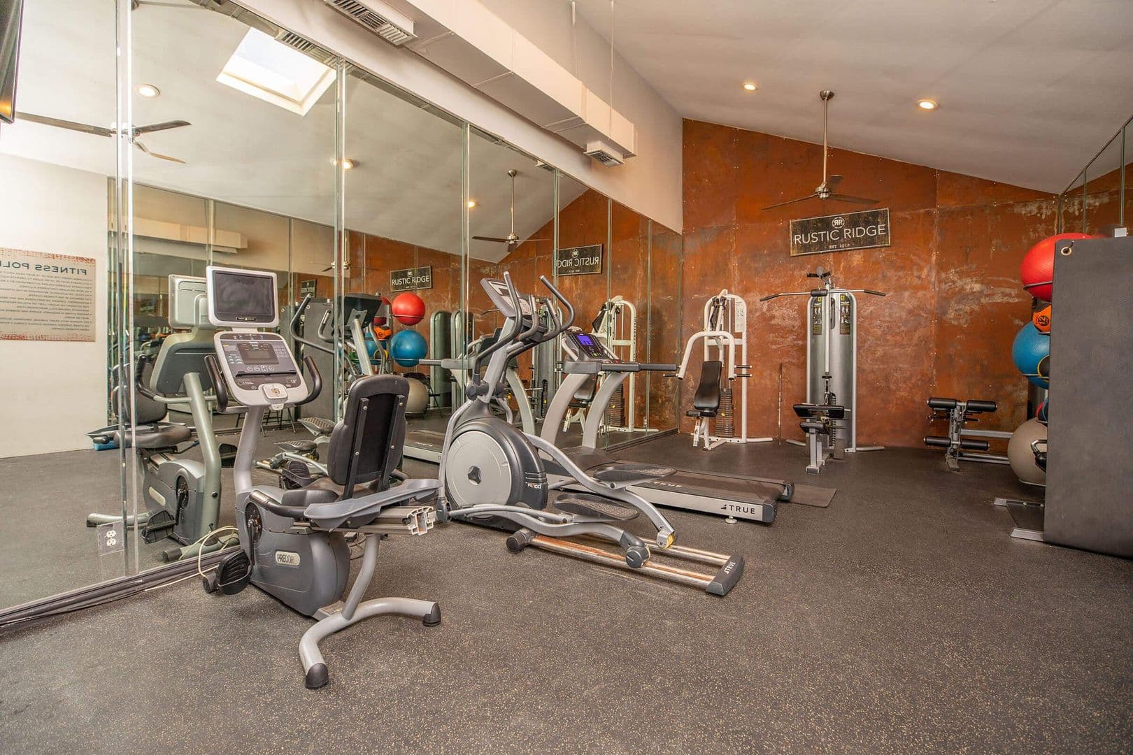 Irving Apartment: 3005 W. Walnut Hill Ln.