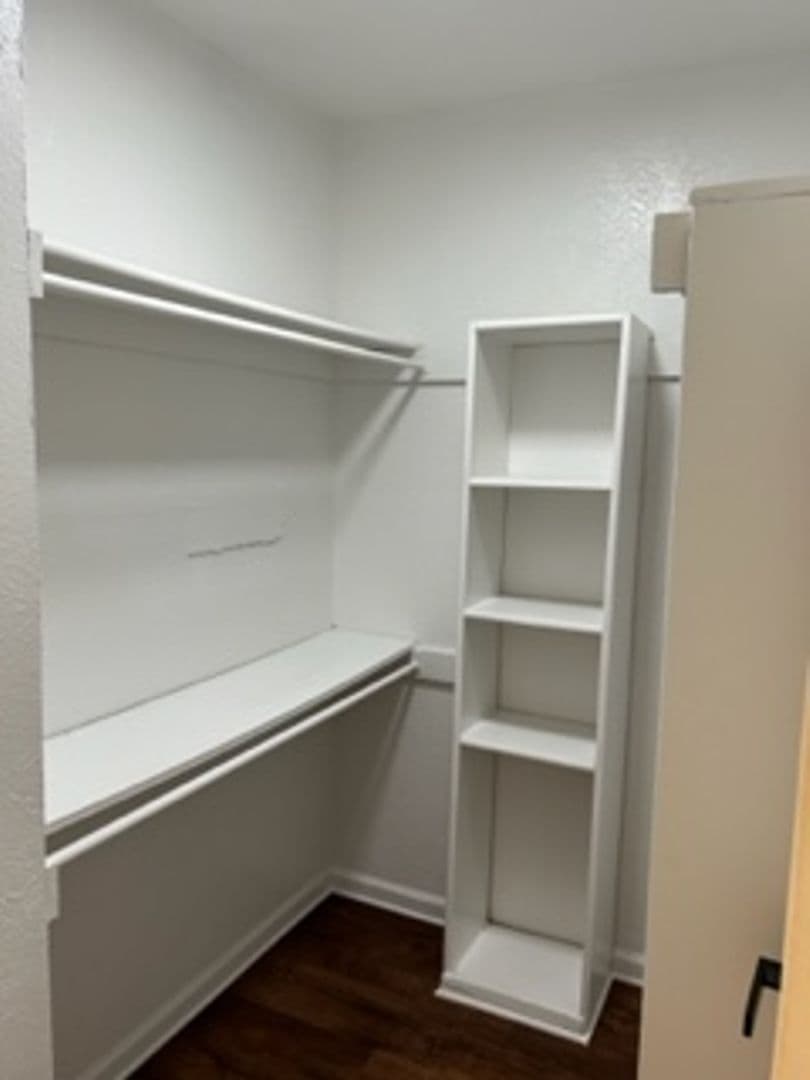 Irving Apartment: 3005 W. Walnut Hill Ln.