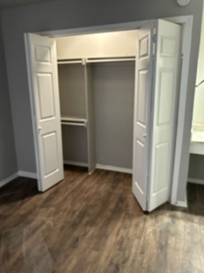 Irving Apartment: 3005 W. Walnut Hill Ln.