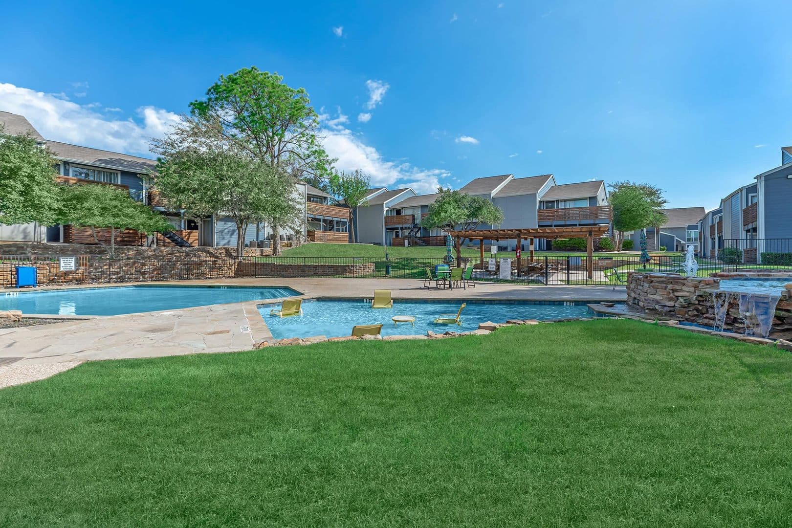 Irving Apartment: 3149 W. Walnut Hill Ln.