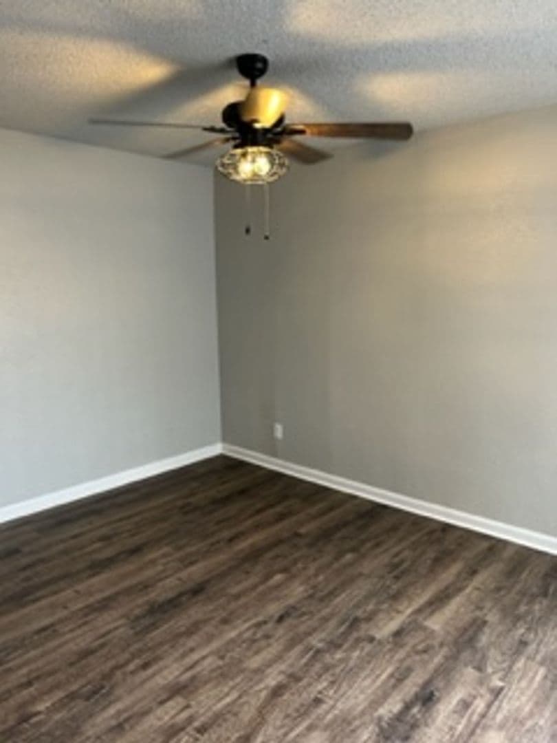 Irving Apartment: 3005 W. Walnut Hill Ln.
