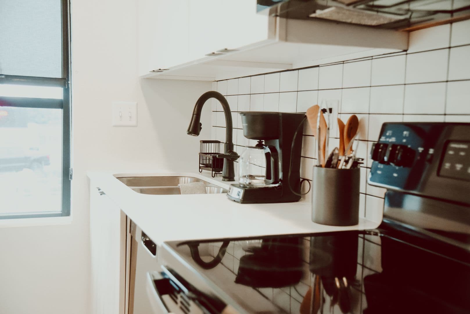 Bismarck Apartment: 630 E. Main Ave.