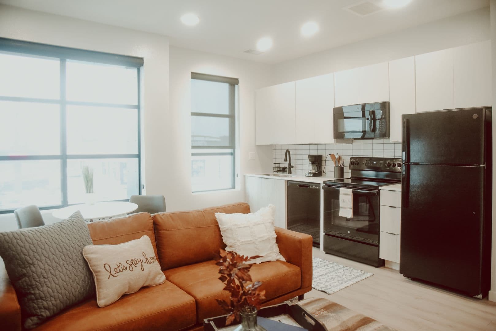 Bismarck Apartment: 630 E. Main Ave.