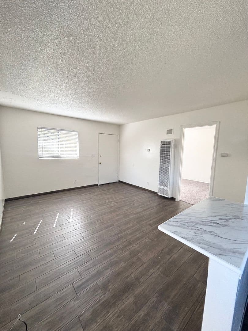 Lompoc Apartment: 518 - 520 North G Street