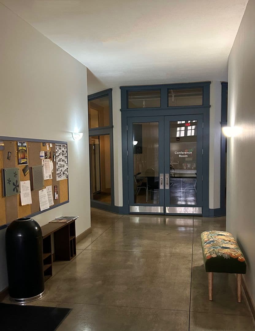 Cleveland Apartment: 1900 Superior Avenue