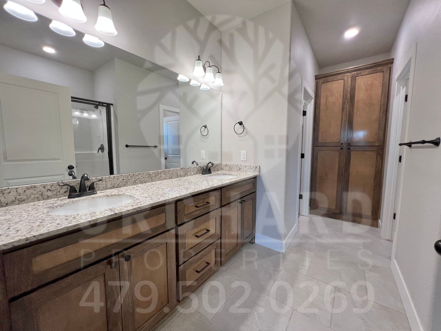 Tontitown House: 906 Hampton Street