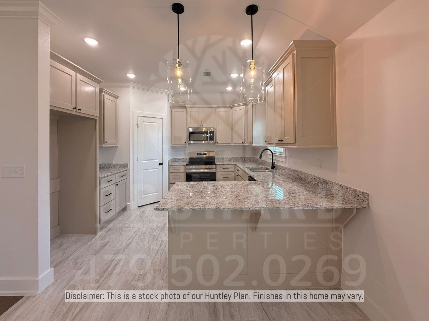 Siloam Springs House: 3101 N. Arden Way