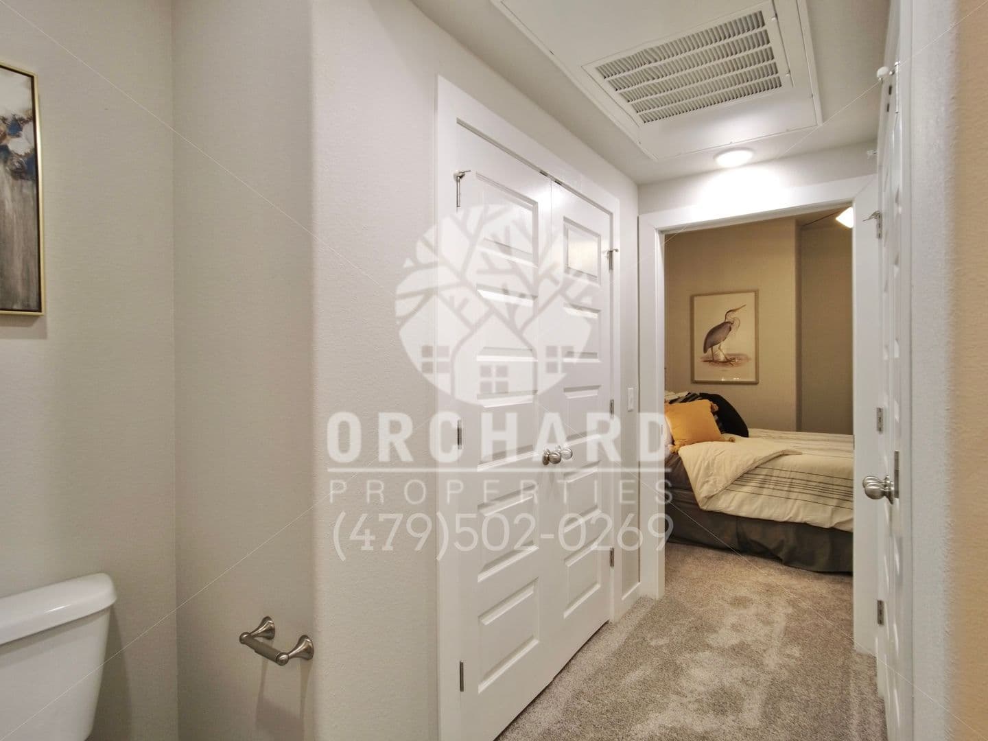Siloam Springs Apartment: 2001 E. Brookview Circle