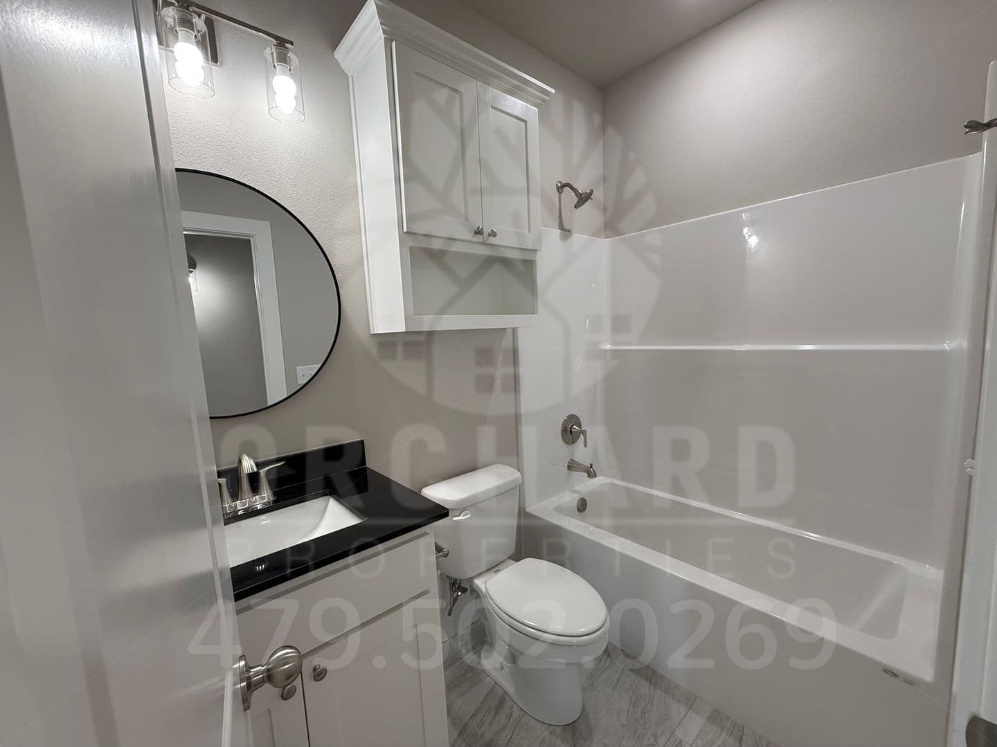 Siloam Springs Apartment: 3011 N. Conway Drive