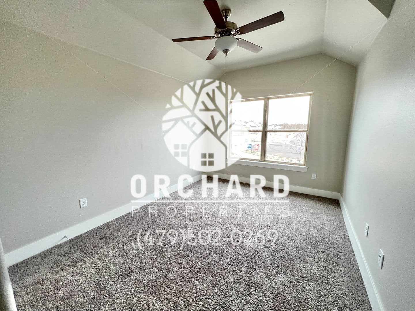 Siloam Springs House: 3203 N. Ethan Drive