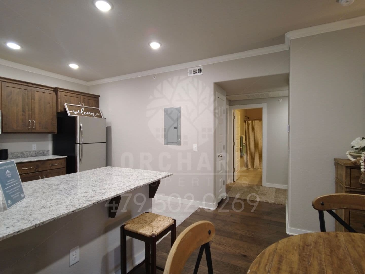 Siloam Springs Apartment: 1900 E. Brookview Circle