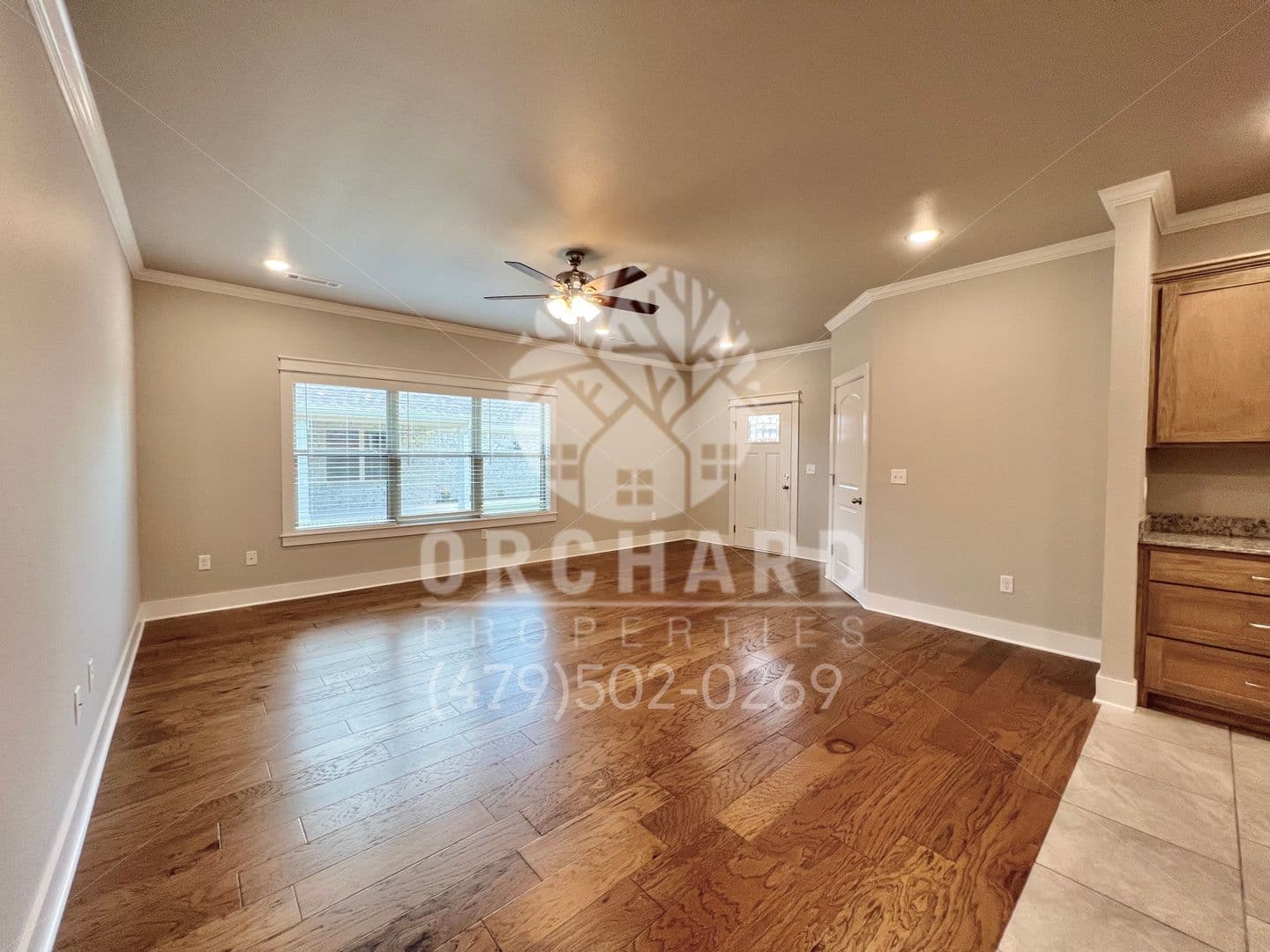 Tontitown Apartment: 544 Bradford Drive