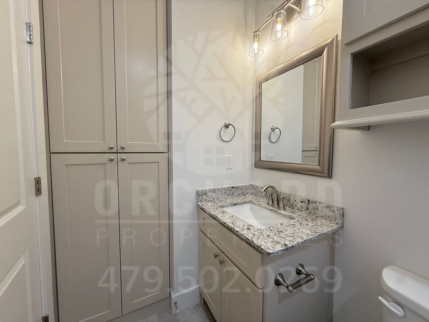 Bella Vista House: 8 Magrath Place