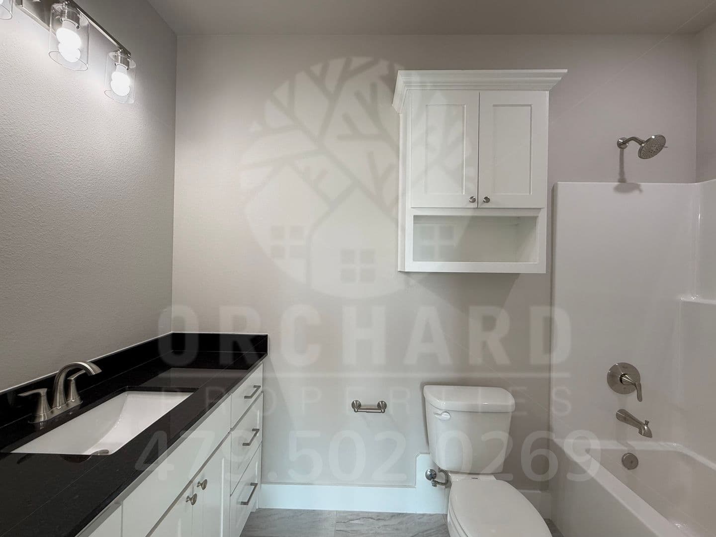 Siloam Springs Apartment: 3011 N. Conway Drive