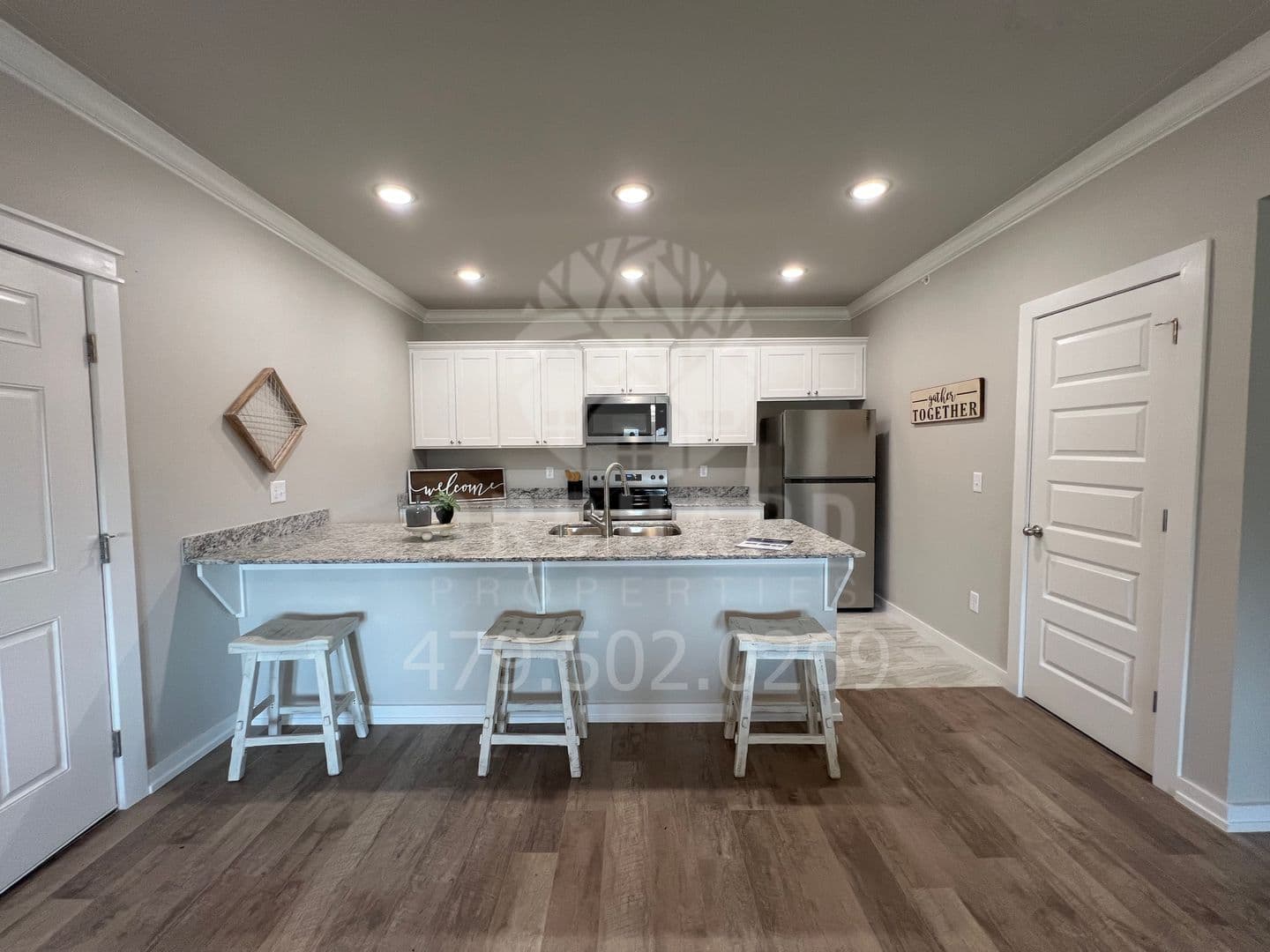Conway Apartment: 100 Bill Hegeman Blvd., C
