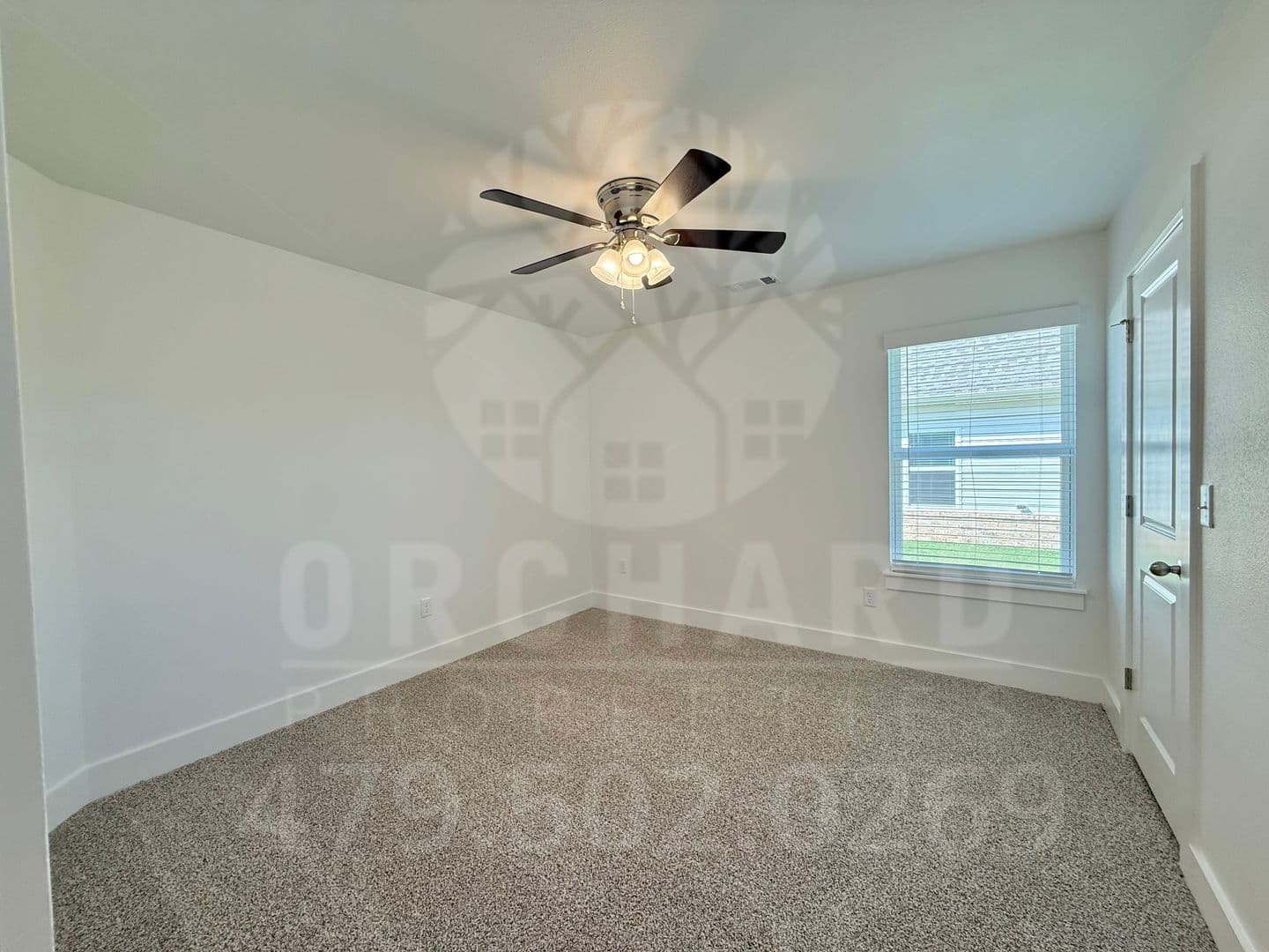 Siloam Springs Apartment: 2005 E Brookview Drive