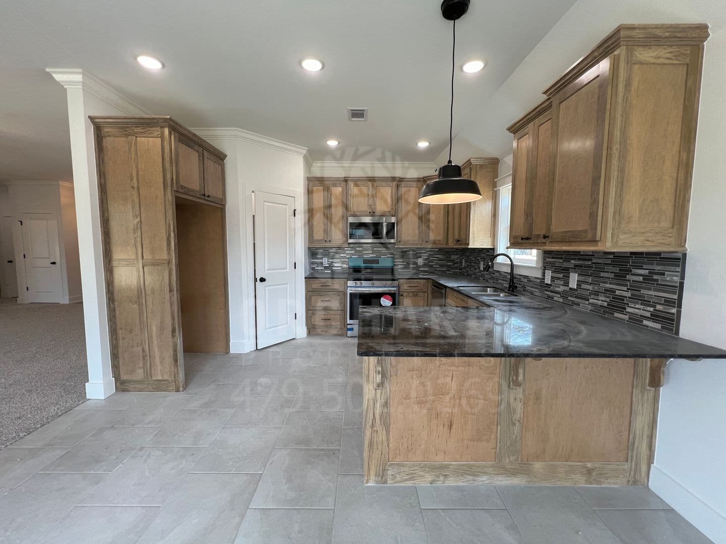 Tontitown House: 1021 Silver Birch St.